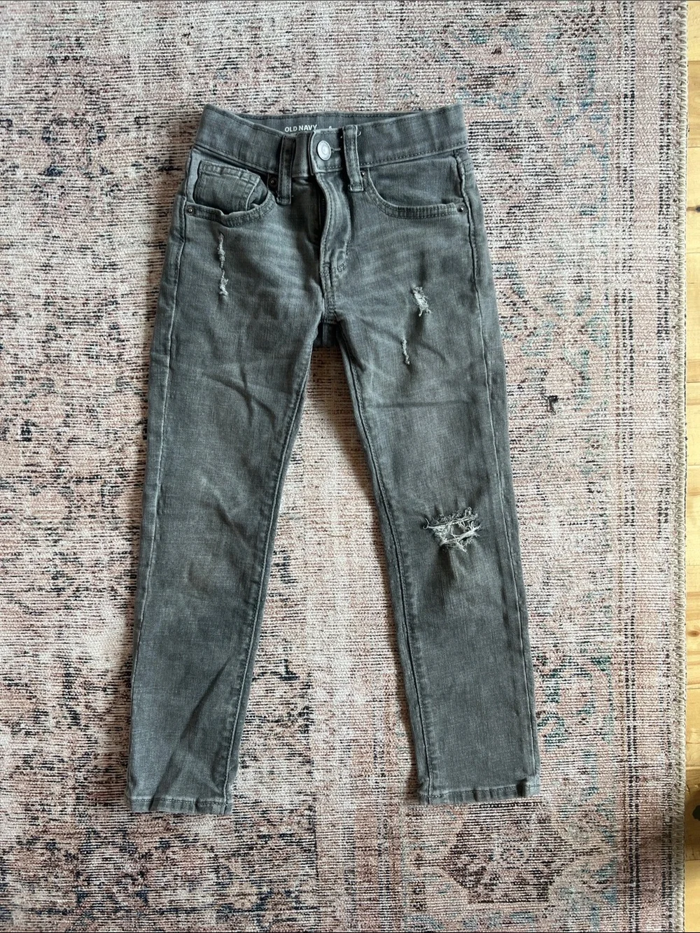 Old Navy Boys Distressed Skinny Jeans - Gray size 6 Slim